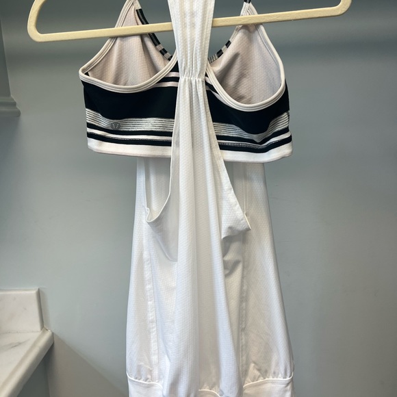 Lululemon white and black tank Size 6 - Picture 2 of 3